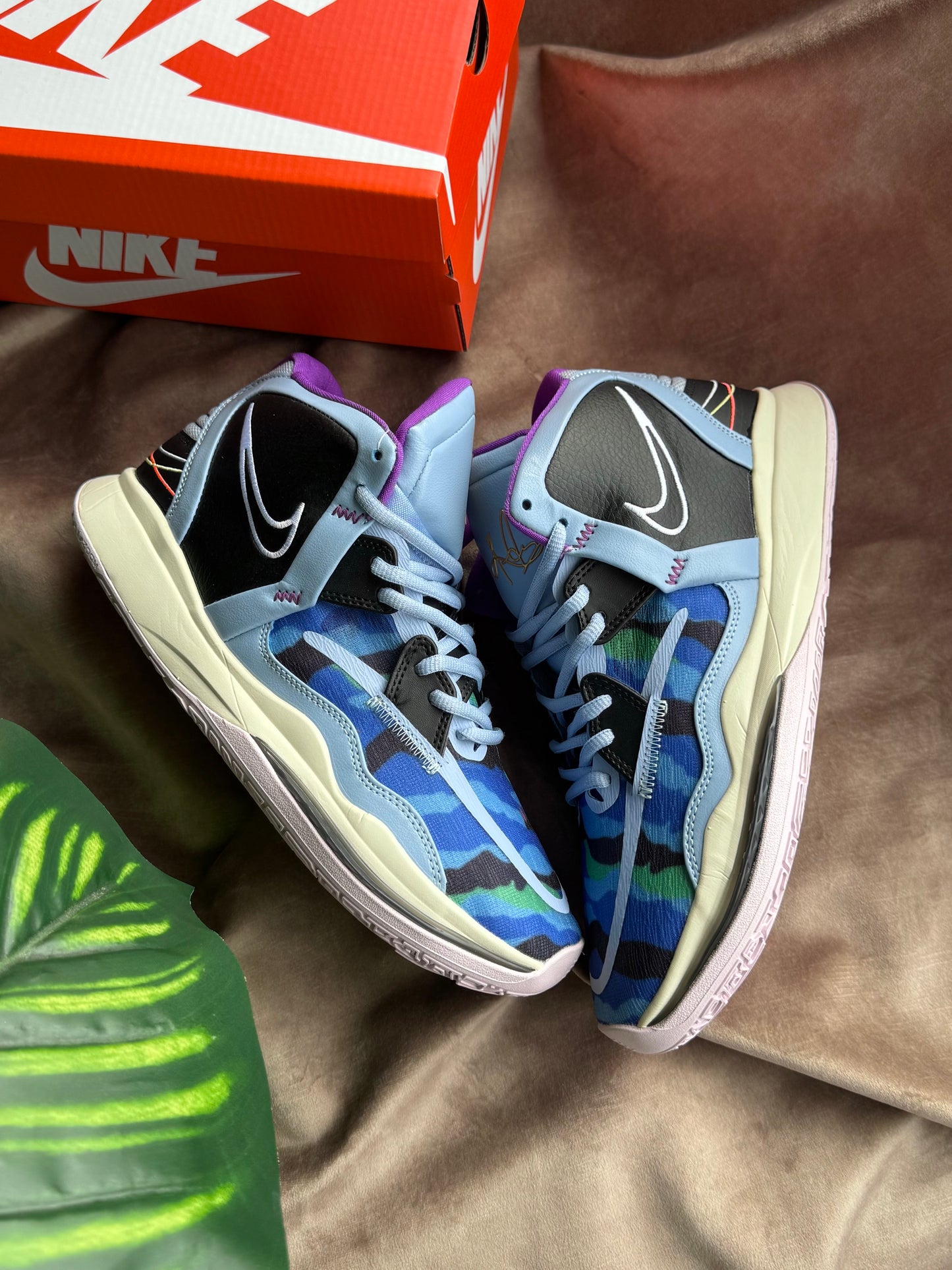 Nike Kyrie 8 “Infinity”