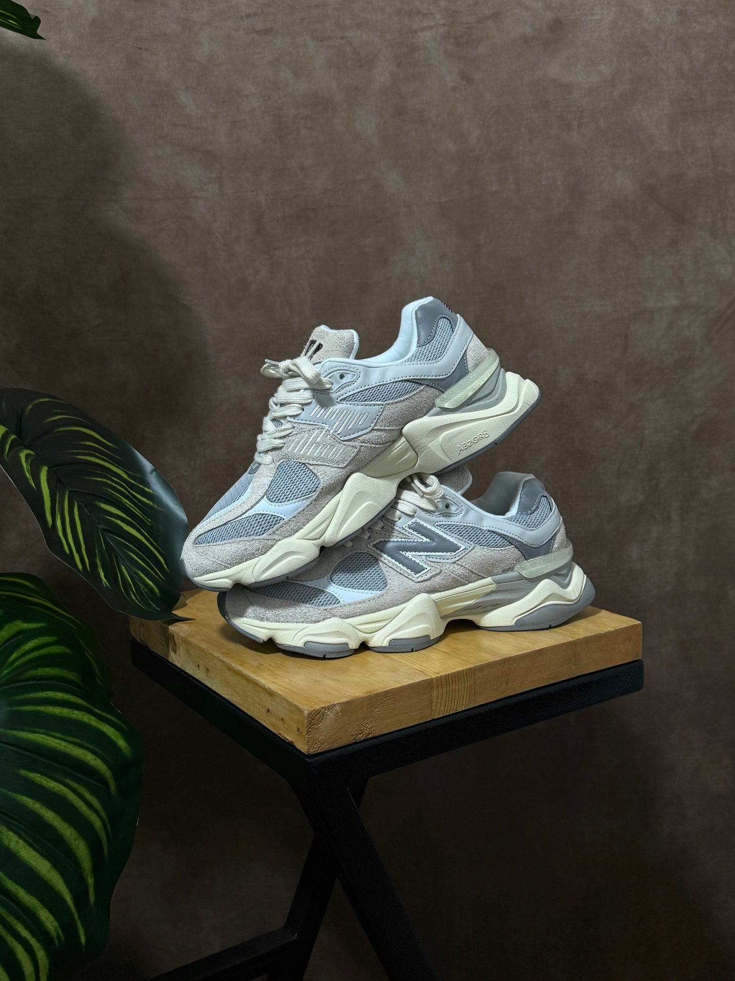 New Balance 9060