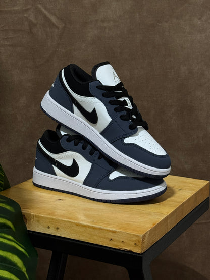 Air Jordan 1 Low “Dark Navy”