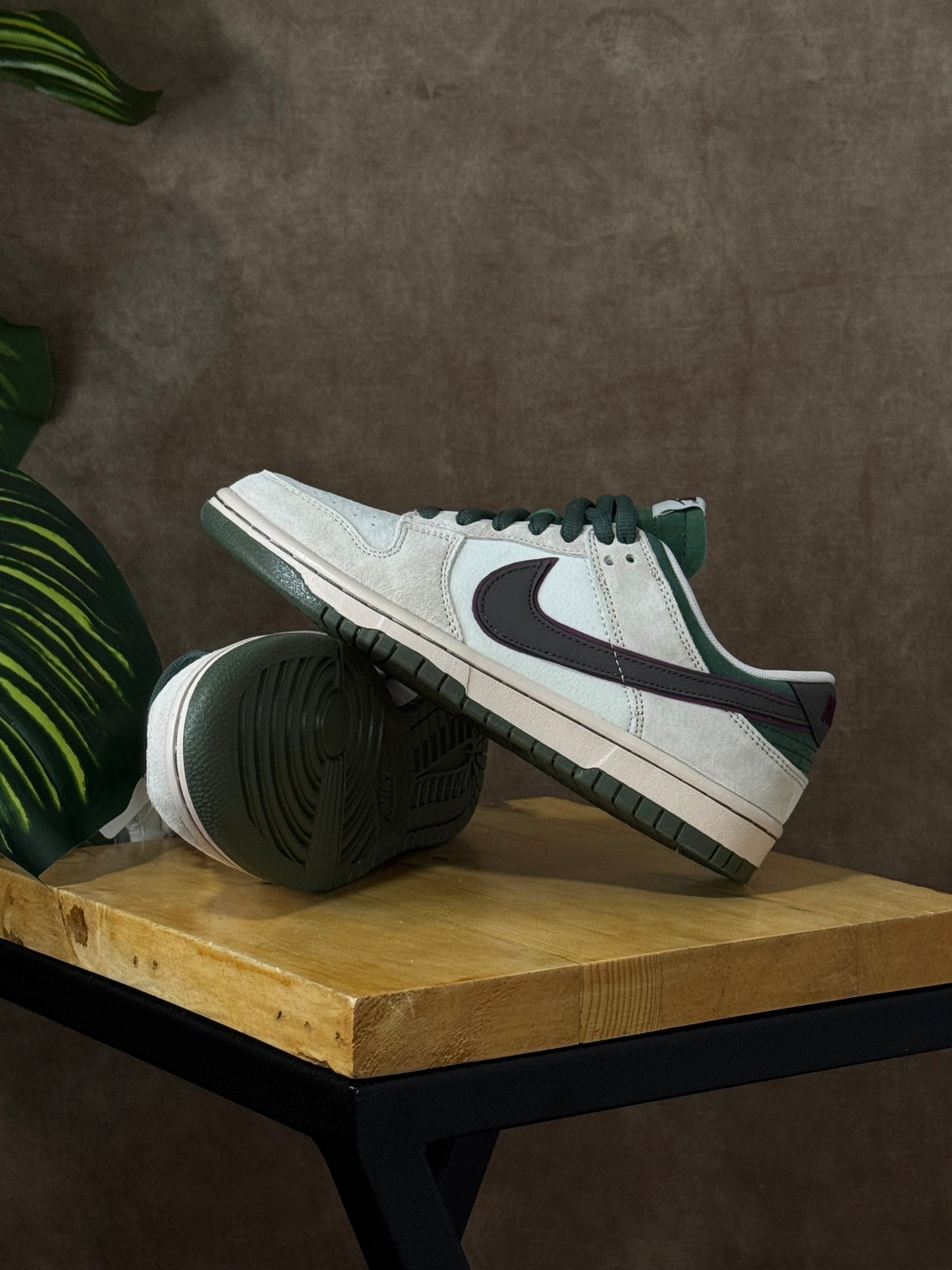 Nike SB Dunk Low Otomo