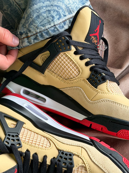 Air Jordan Retro 4 “Pizza”
