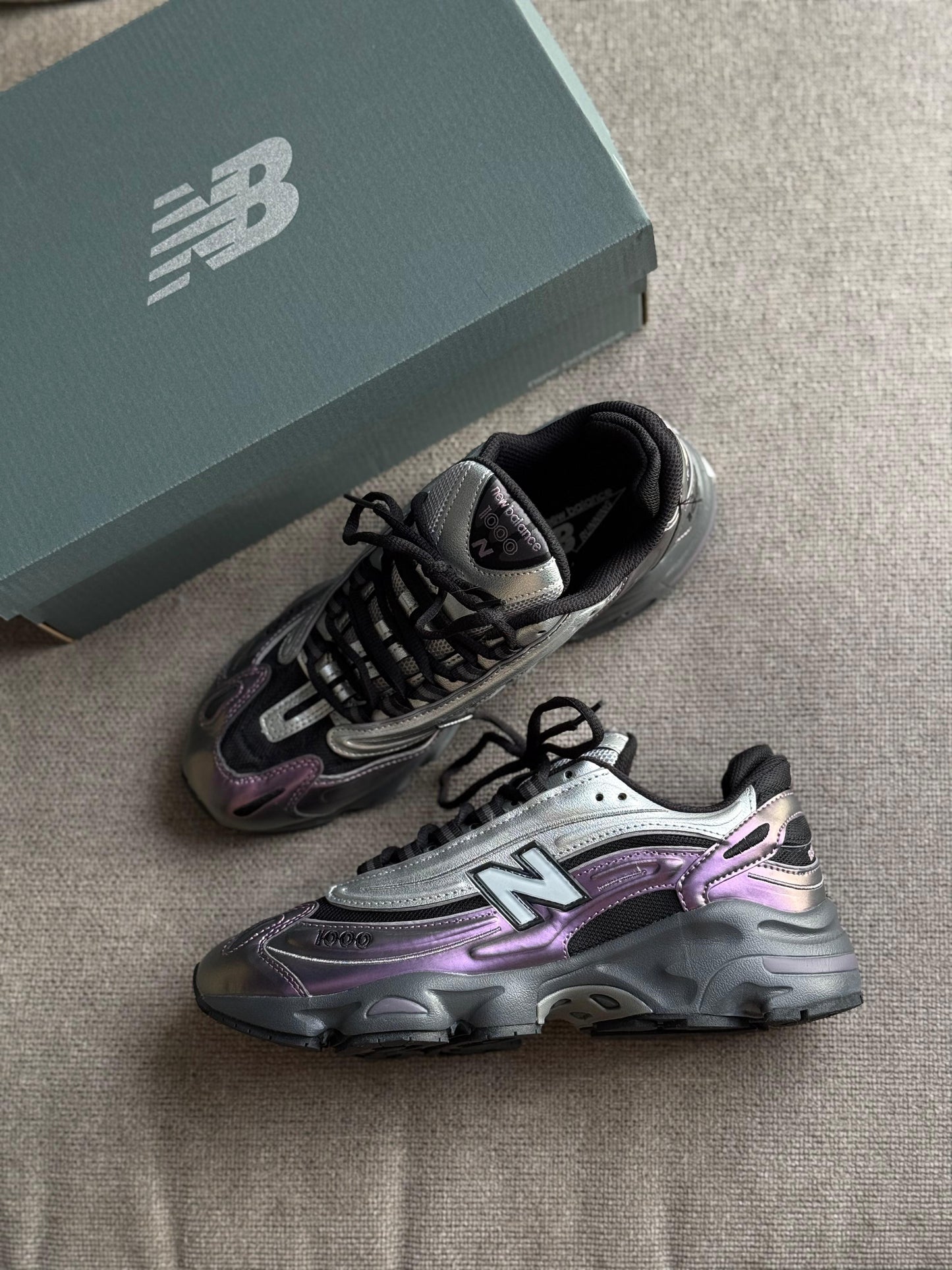 New Balance 1000