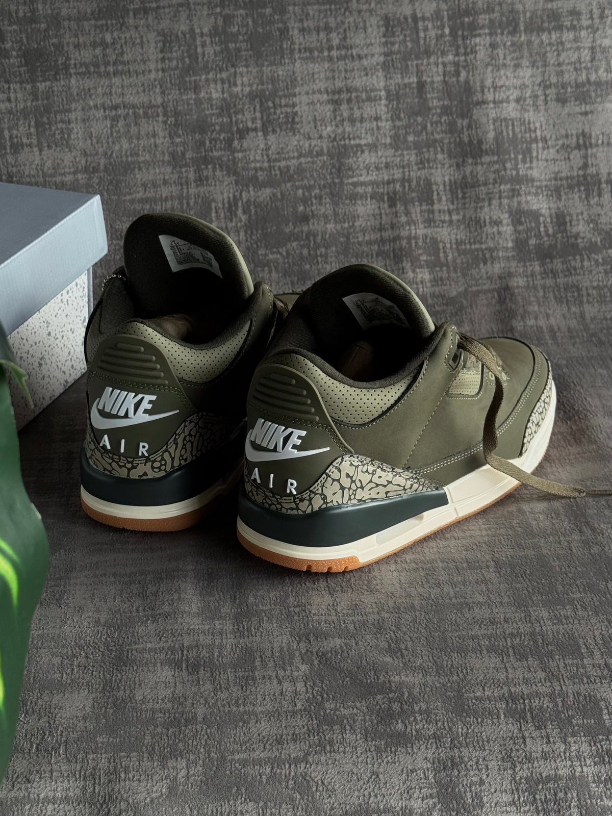 Air Jordan 3 “Family Affair”