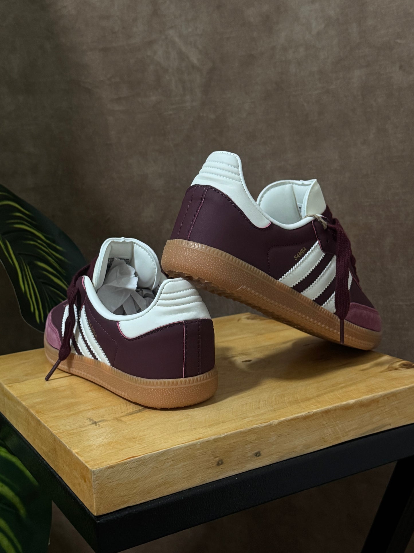 Adidas Samba OG “Burdeos”