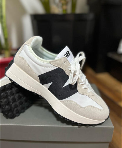 New Balance 327