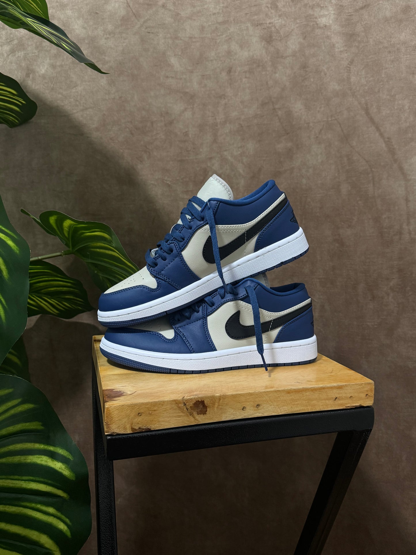 Air Jordan 1 Low “Grey Navy”