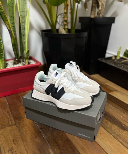 New Balance 327