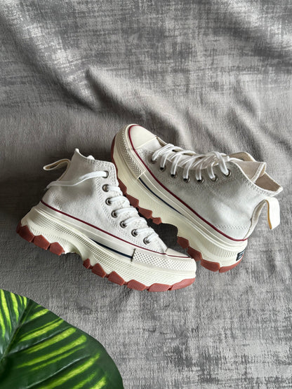 Converse Chuck Taylor “React”