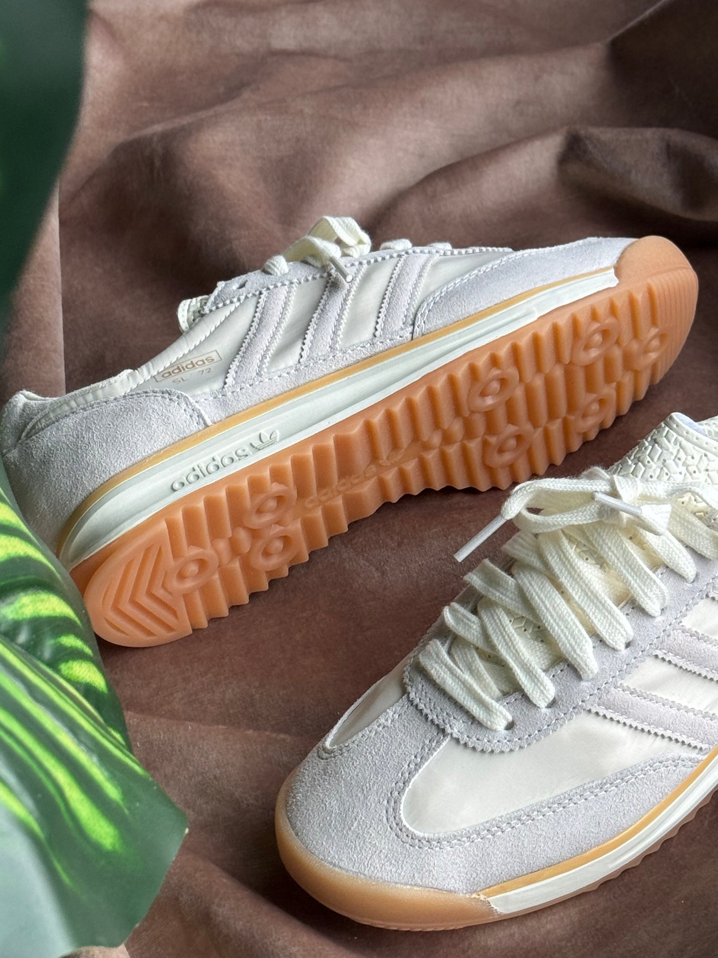 Adidas SL 72