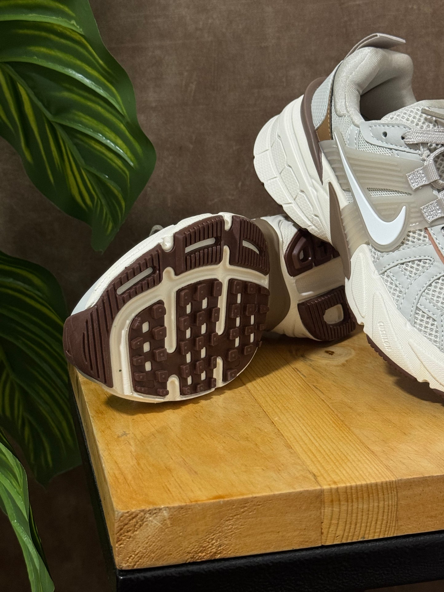 Nike V2K Run