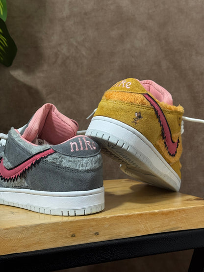 Nike SB Dunk Low “Tom & Jerry”