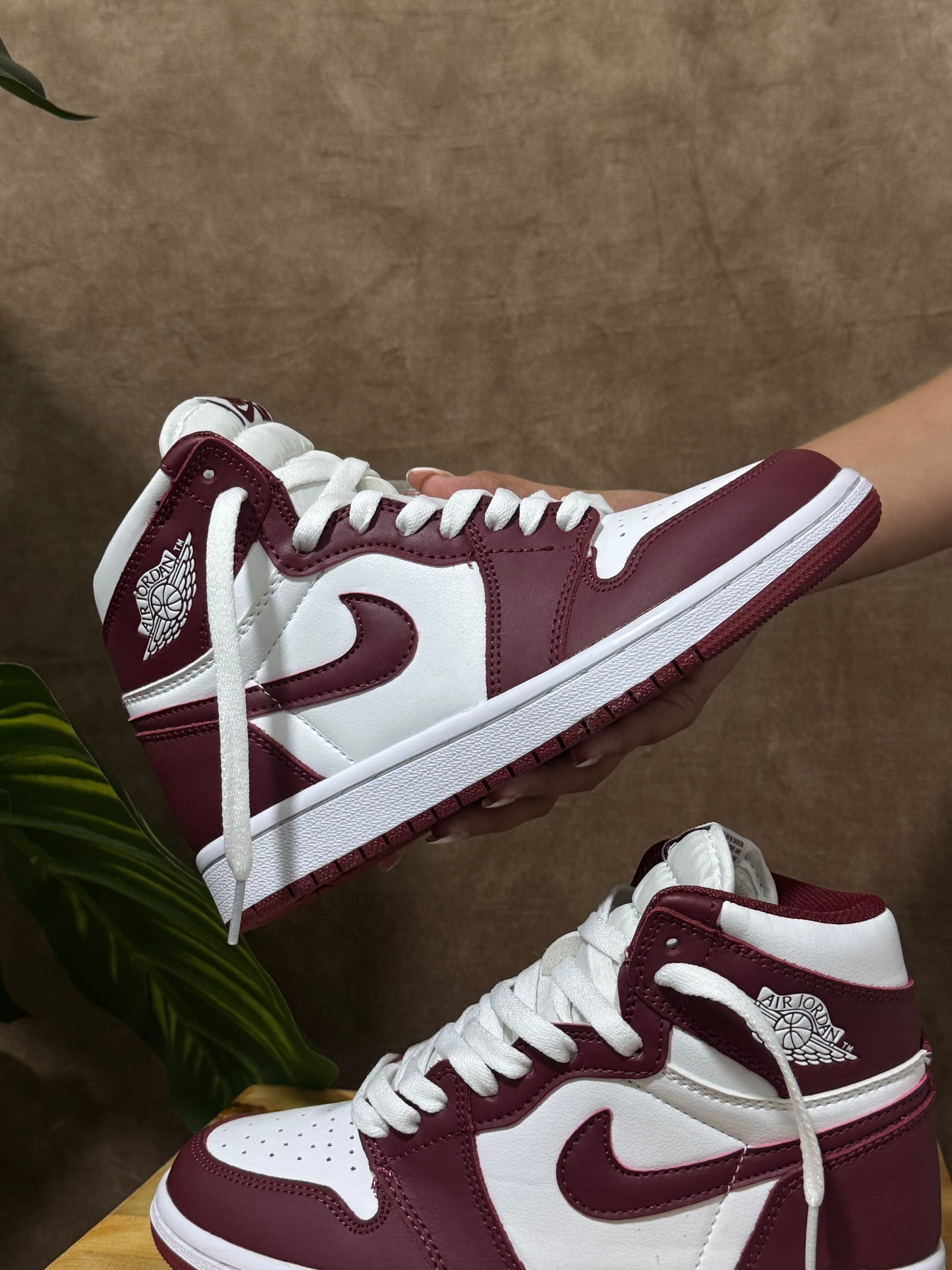 Air Jordan 1 High OG “Artisanal Red”