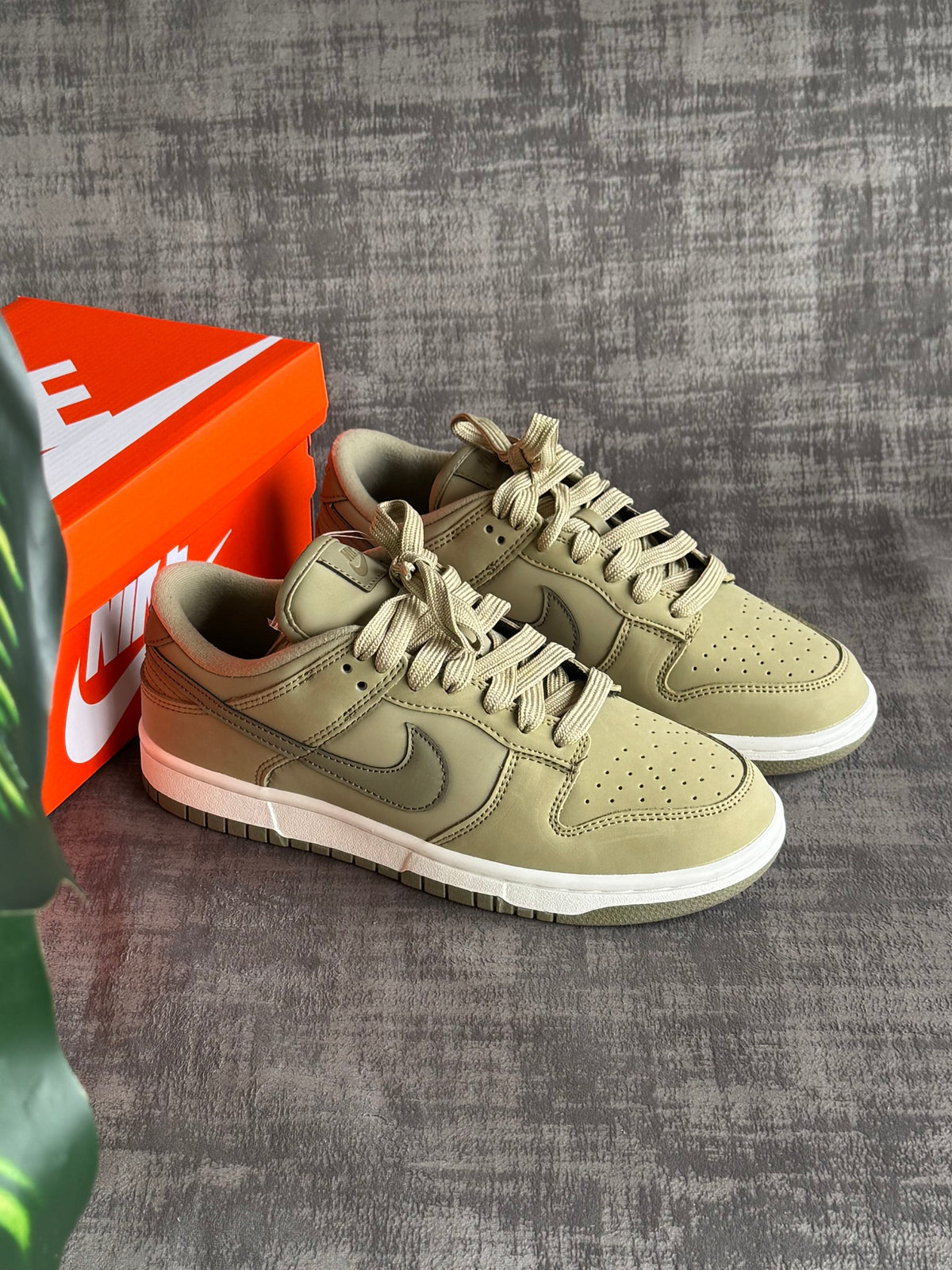 Nike SB Dunk Low “Nature Olive”