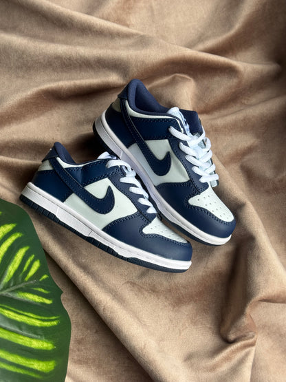 Nike SB Dunk Low