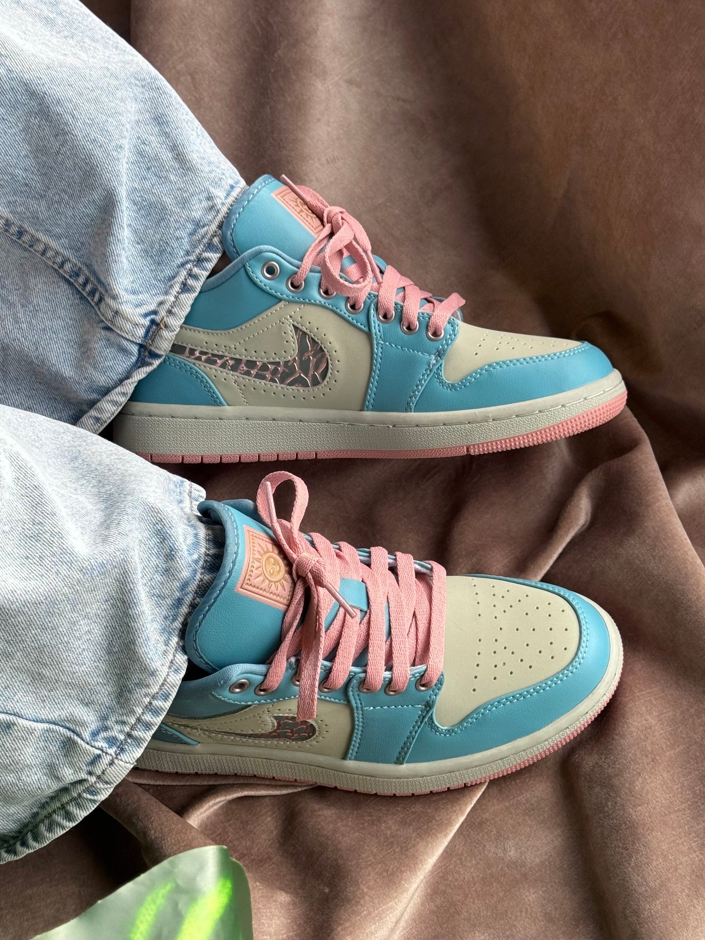 Air Jordan 1 Low “Somos Eternos”