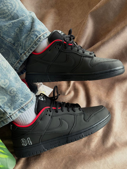 Nike SB Dunk Low x Supreme