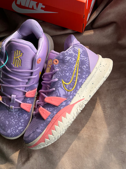 Nike Kyrie 7