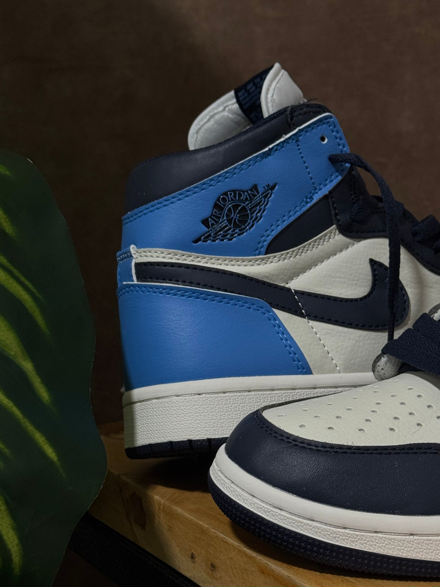 Air Jordan 1 High “Obsidian”