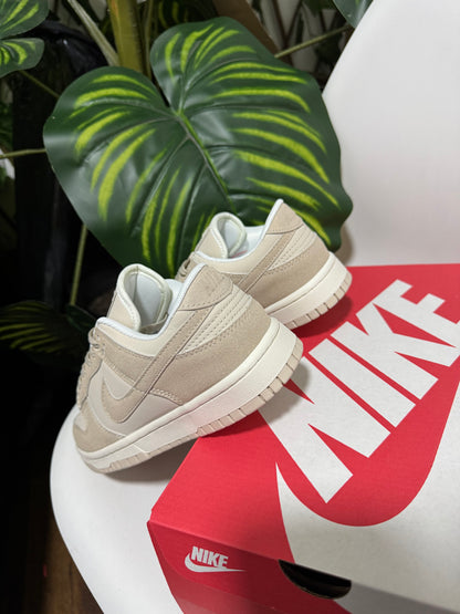 Nike SB Dunk Low Beige