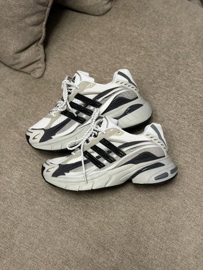 Adidas Adistar Jellyfish “Pharrell Williams”