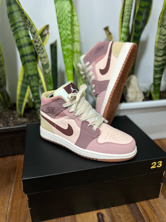 Air Jordan 1 “Dark Pony”