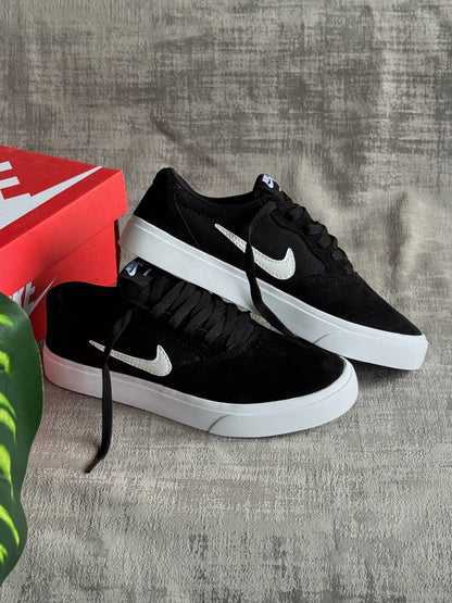 Nike SB “Charge Canvas”