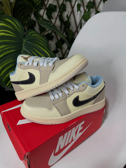 Air Jordan 1 Low Sanddrift