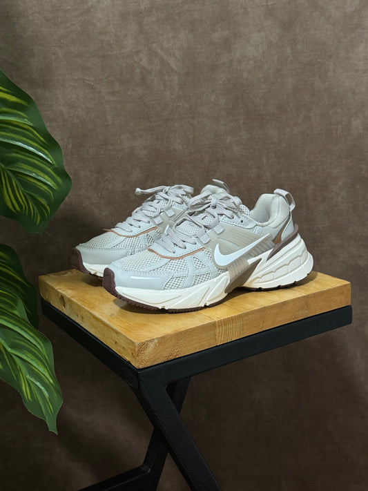 Nike V2K Run