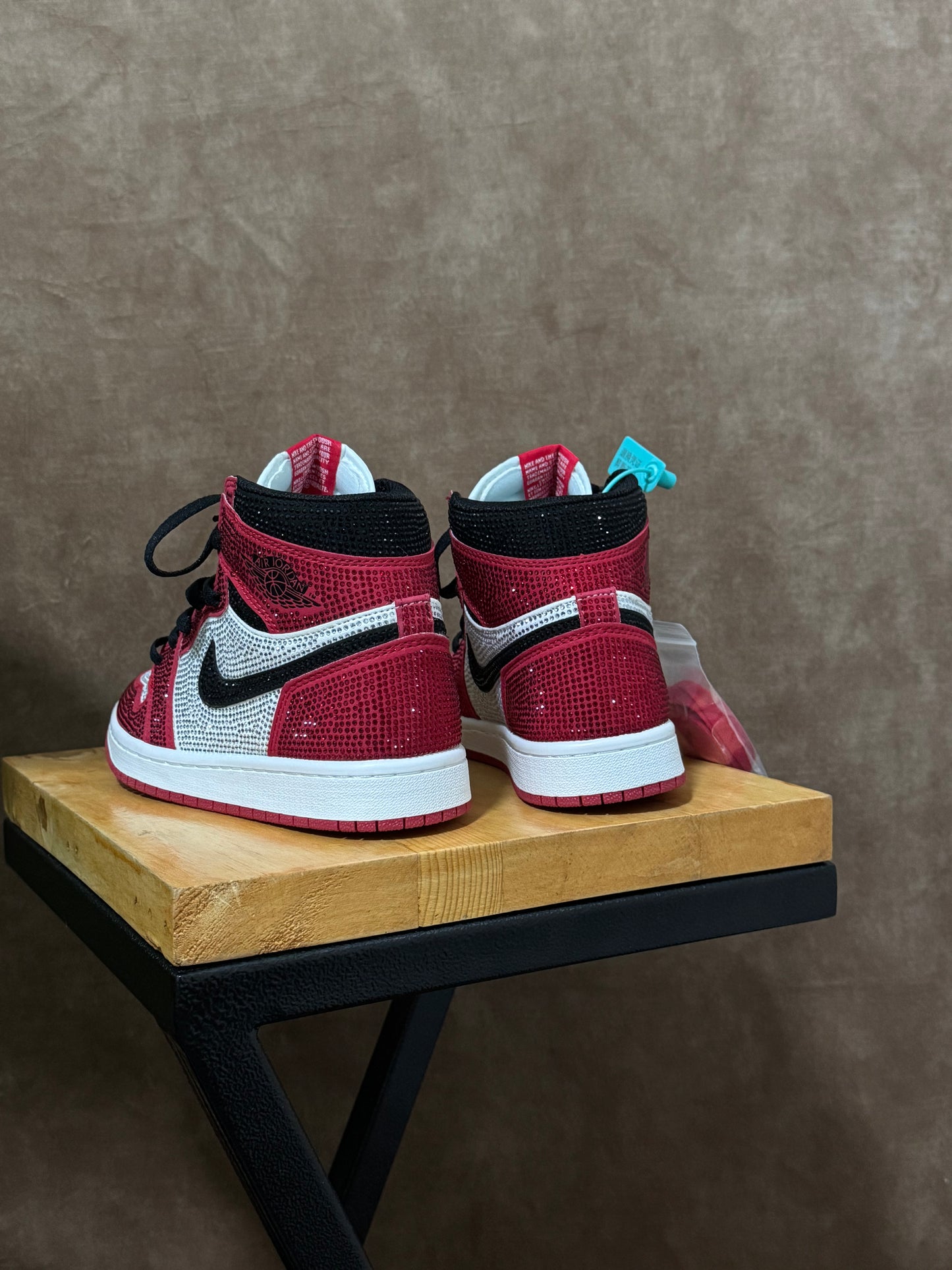 Air Jordan 1 High “Chicago Swarovski”