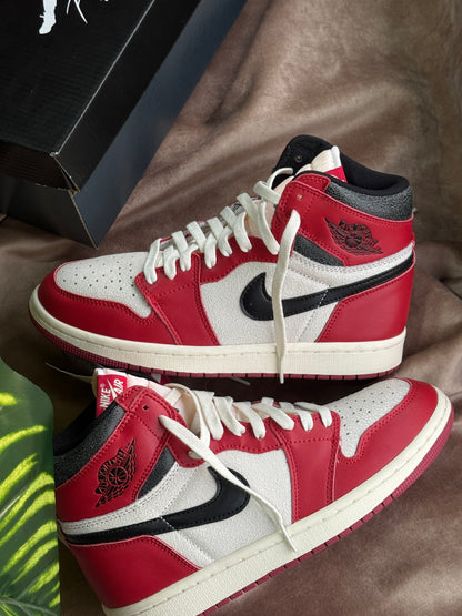 Air Jordan 1 High Chicago “Lost And Found”