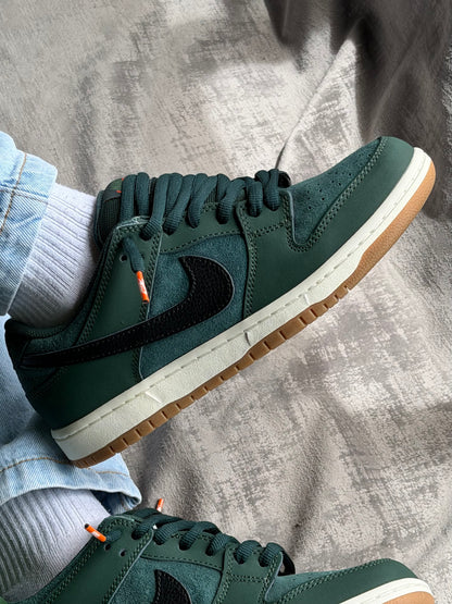 Nike SB Dunk Low “Deep Fir”