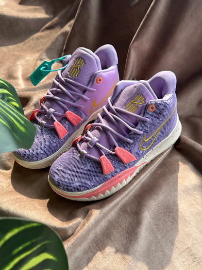 Nike Kyrie 7