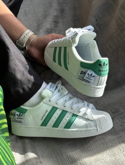 Adidas Superstar