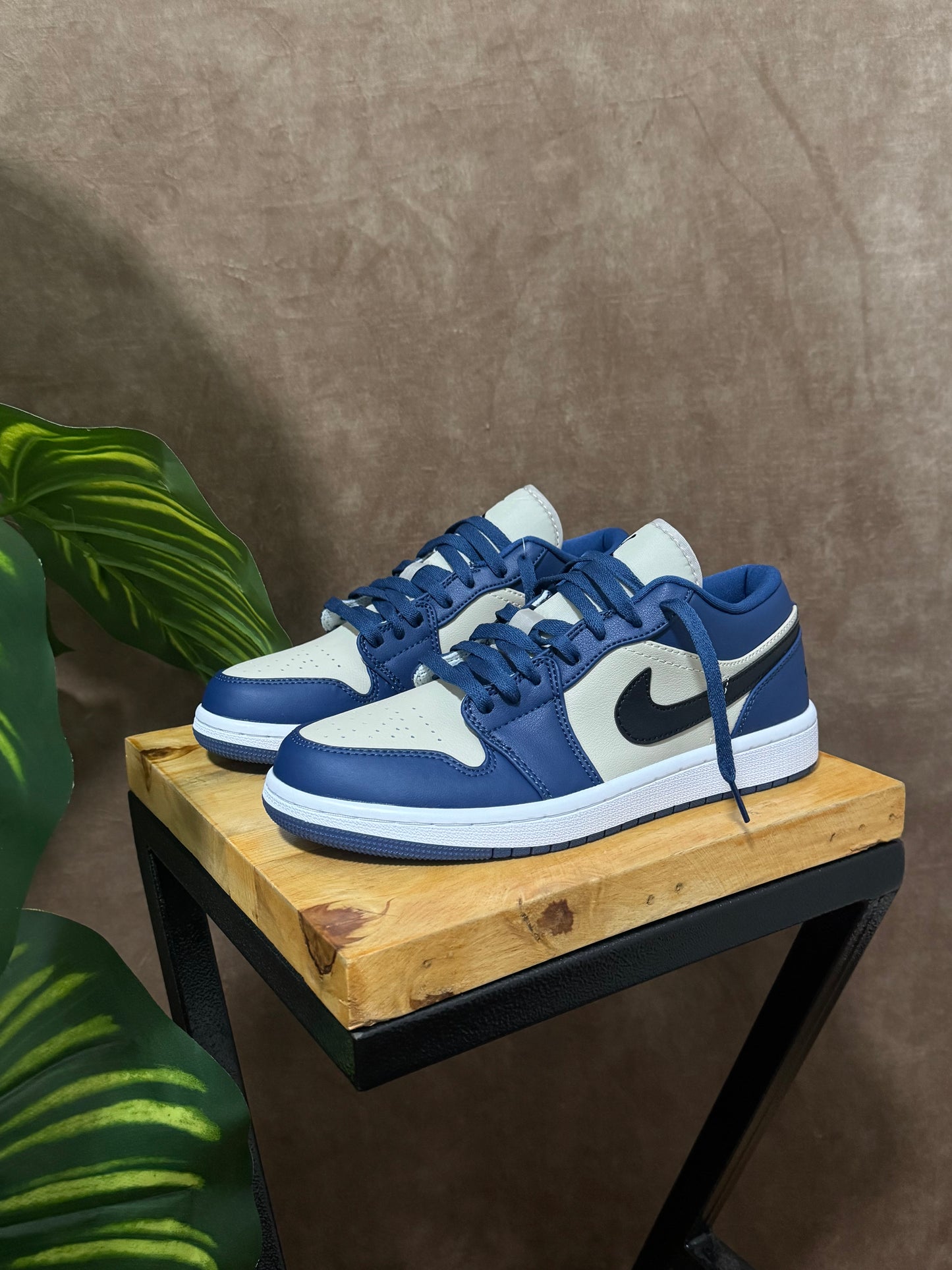 Air Jordan 1 Low “Grey Navy”