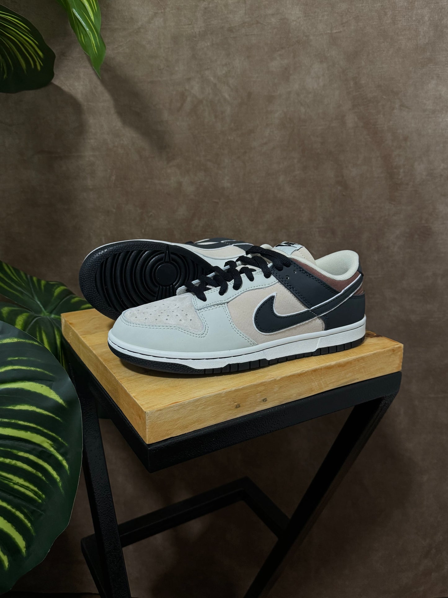 Nike SB Dunk Low “Steamboy Ost x Otomo Katsuhiro
