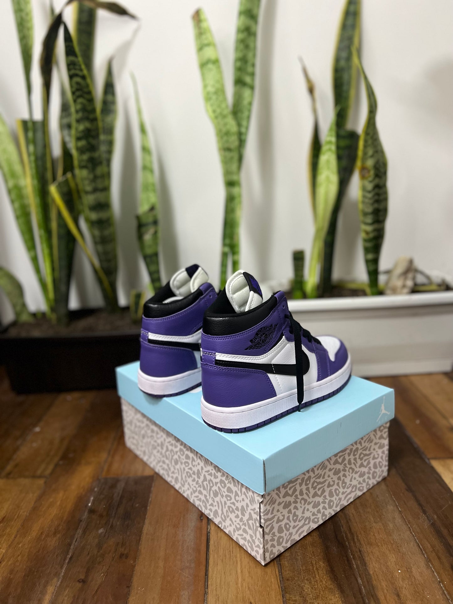 Air Jordan 1 High “Purple”