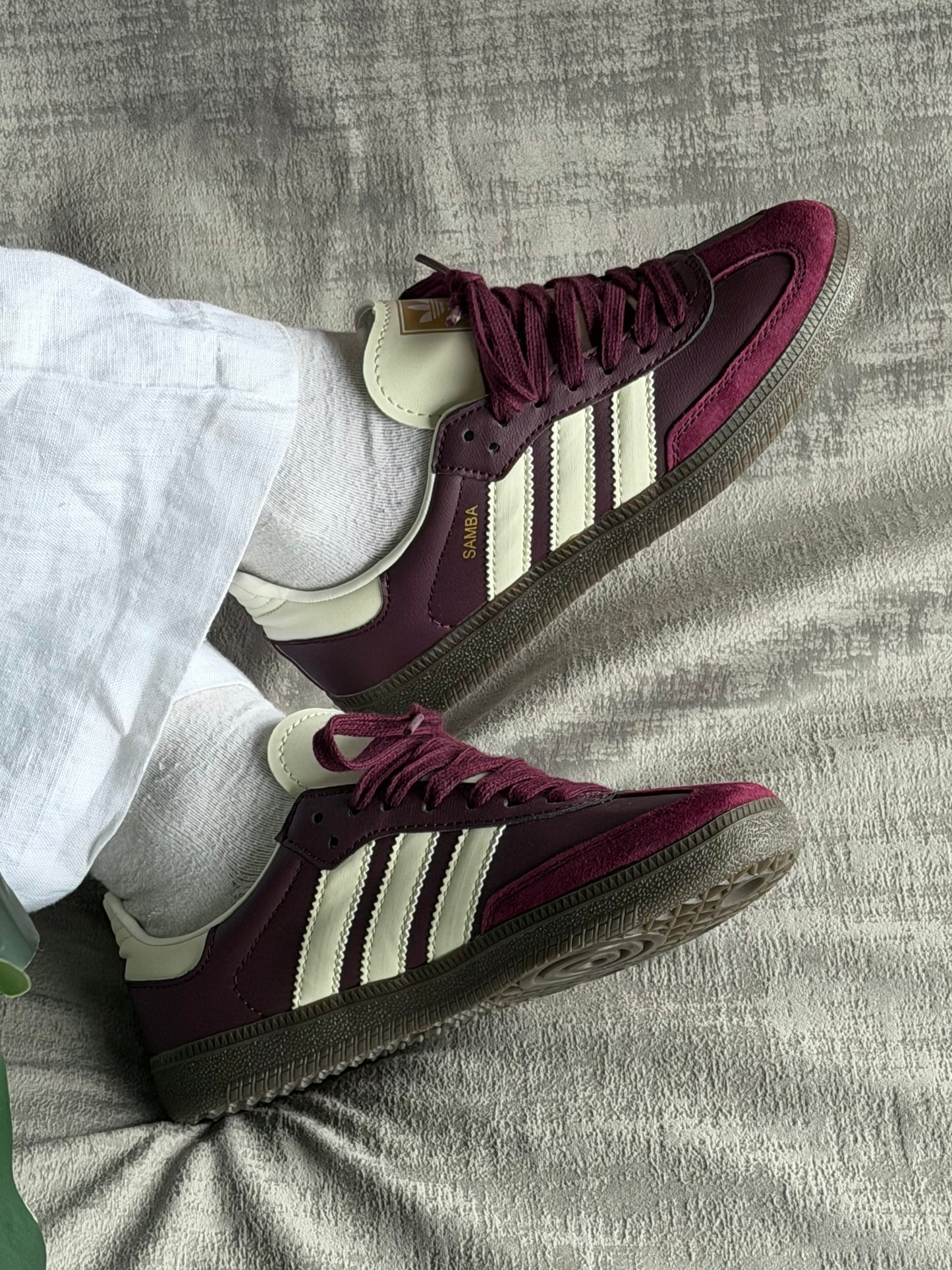 Adidas Samba “Granate”