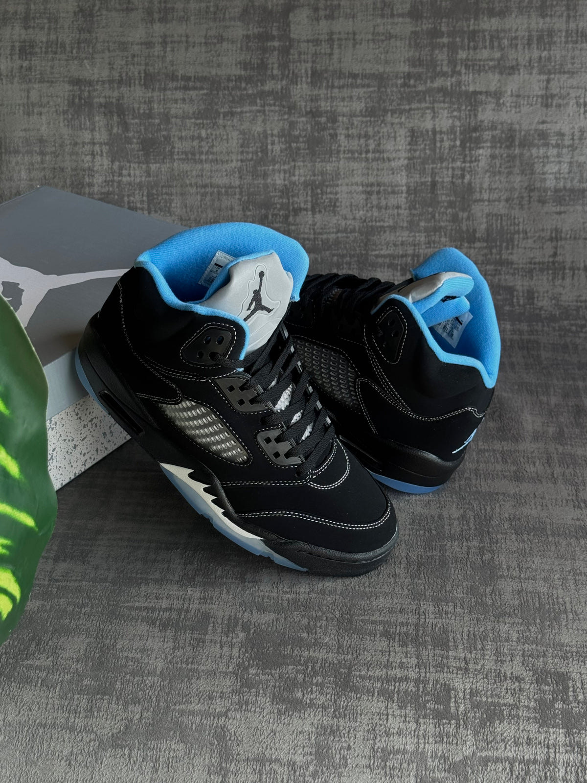 Air Jordan 5 “Black Carolina”