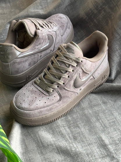 Nike Air Force 1 “Mink Brown”