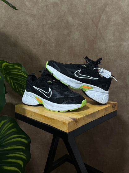 Nike V5K Run