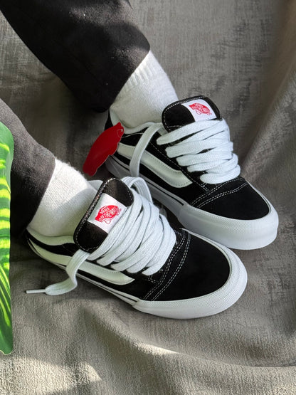Vans Knu Skool