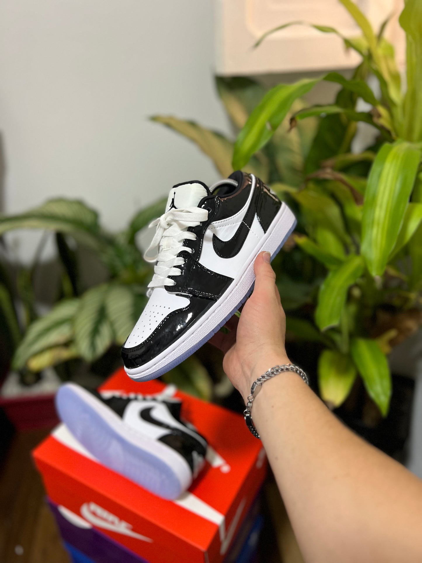 Air Jordan 1 Low “Concord”