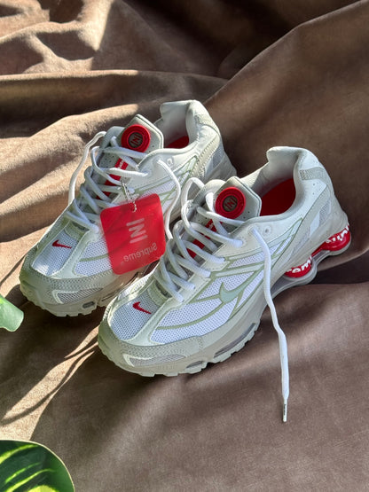 Nike Shox x Supreme