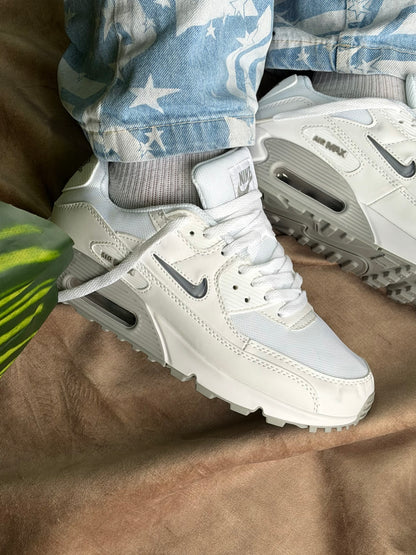 Nike Air Max 90