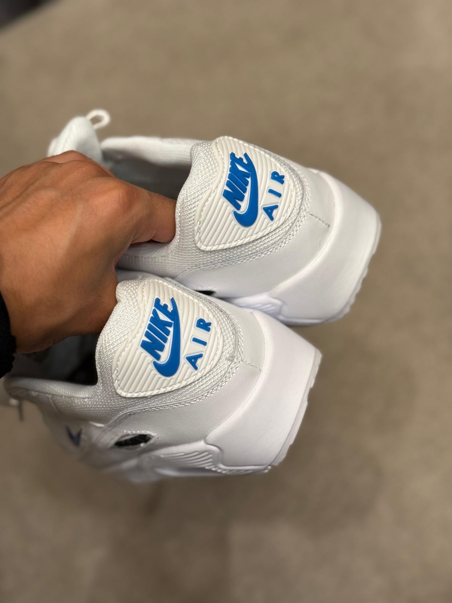 Nike Air Max 90