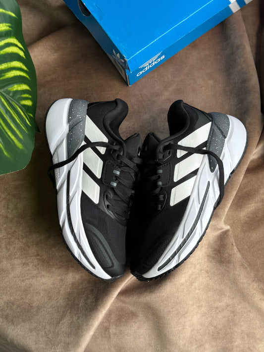 Adidas Adistar “Black”