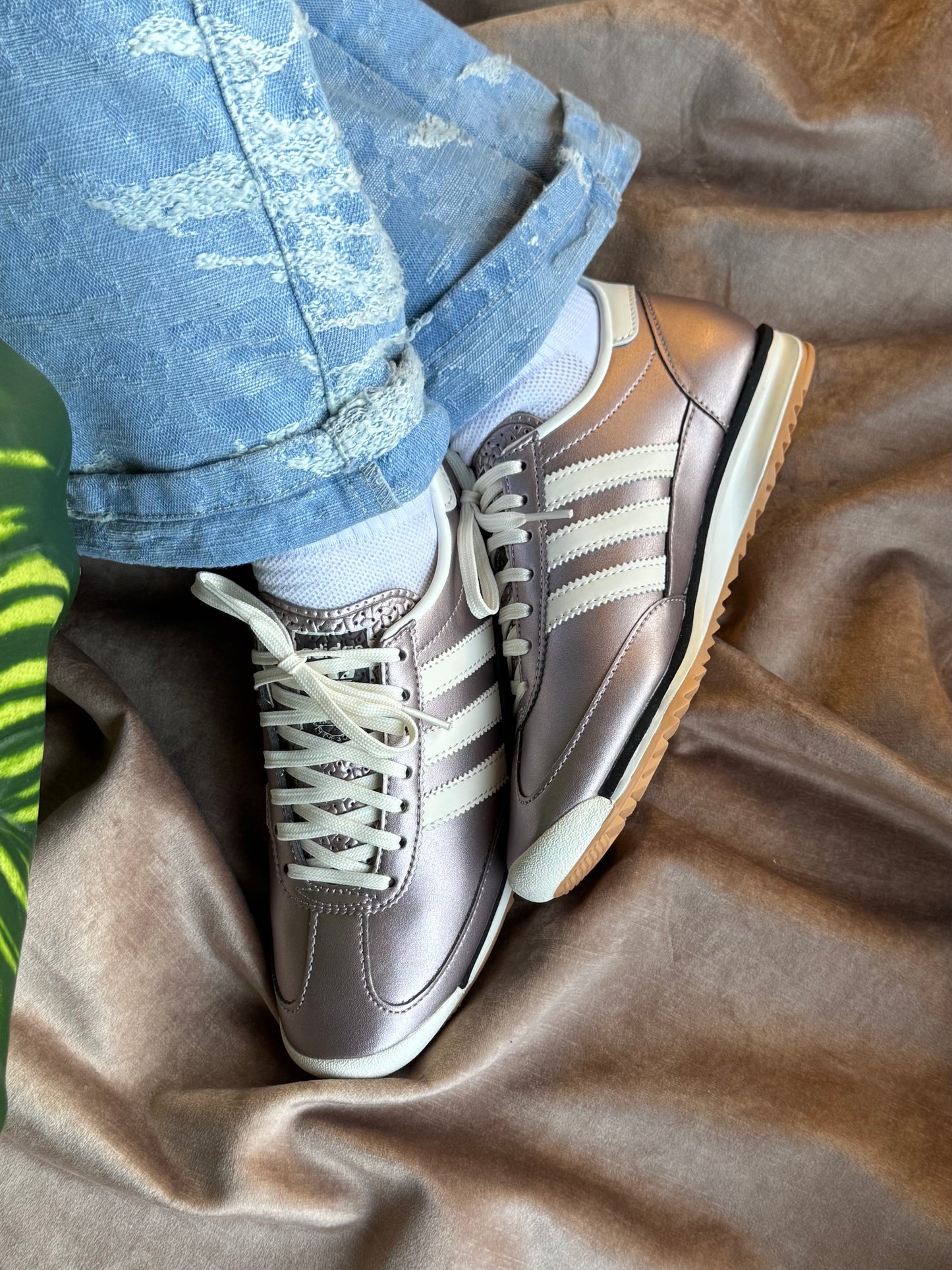 Adidas SL 72 OG “Aurora”