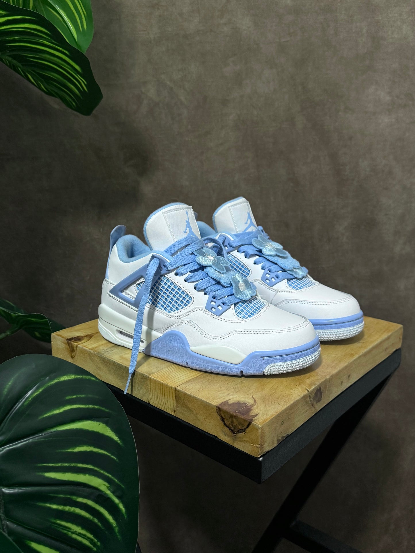 Air Jordan 4 “Aluminum”