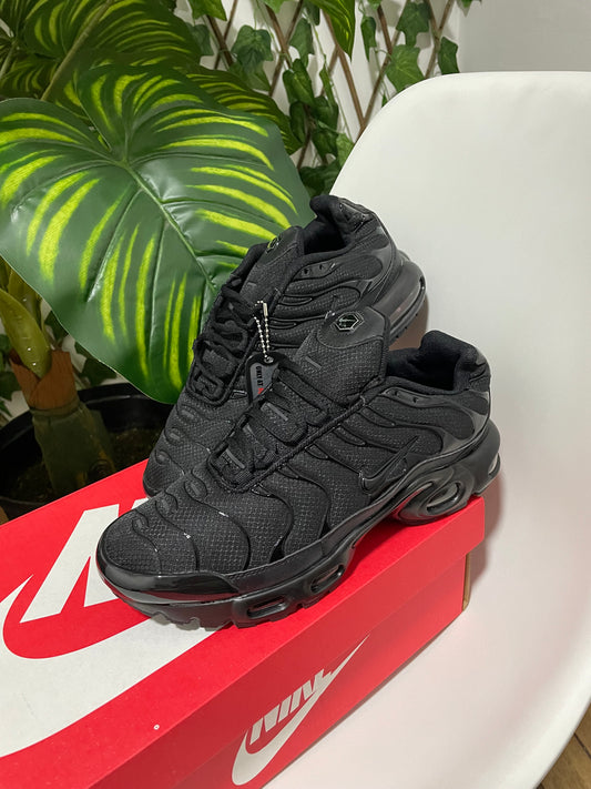 Nike Air Max TN “Black”