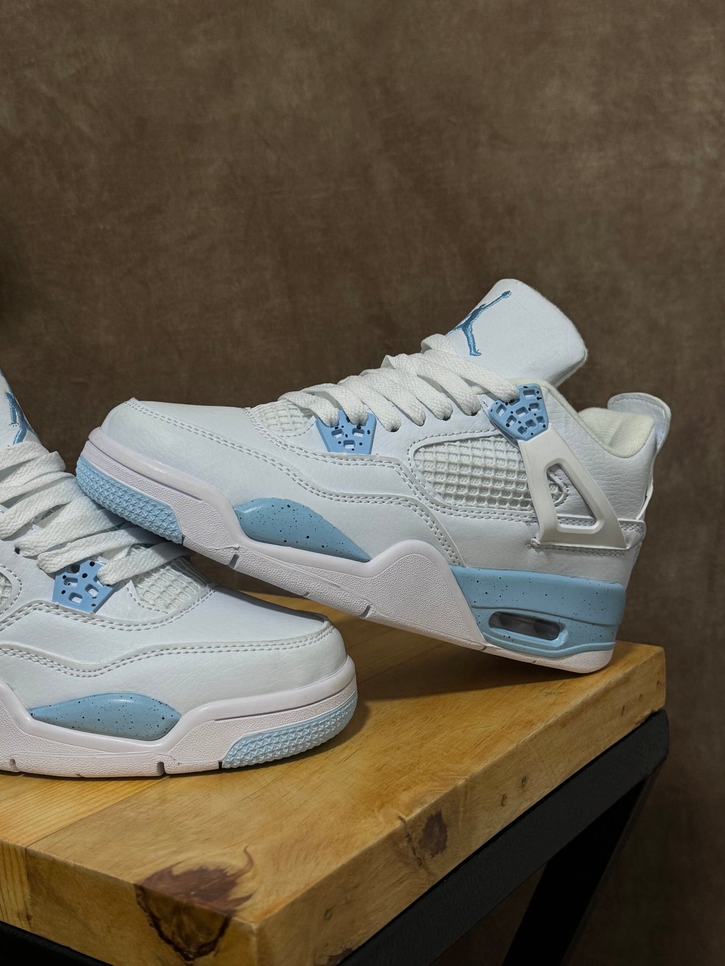 Air Jordan Retro 4